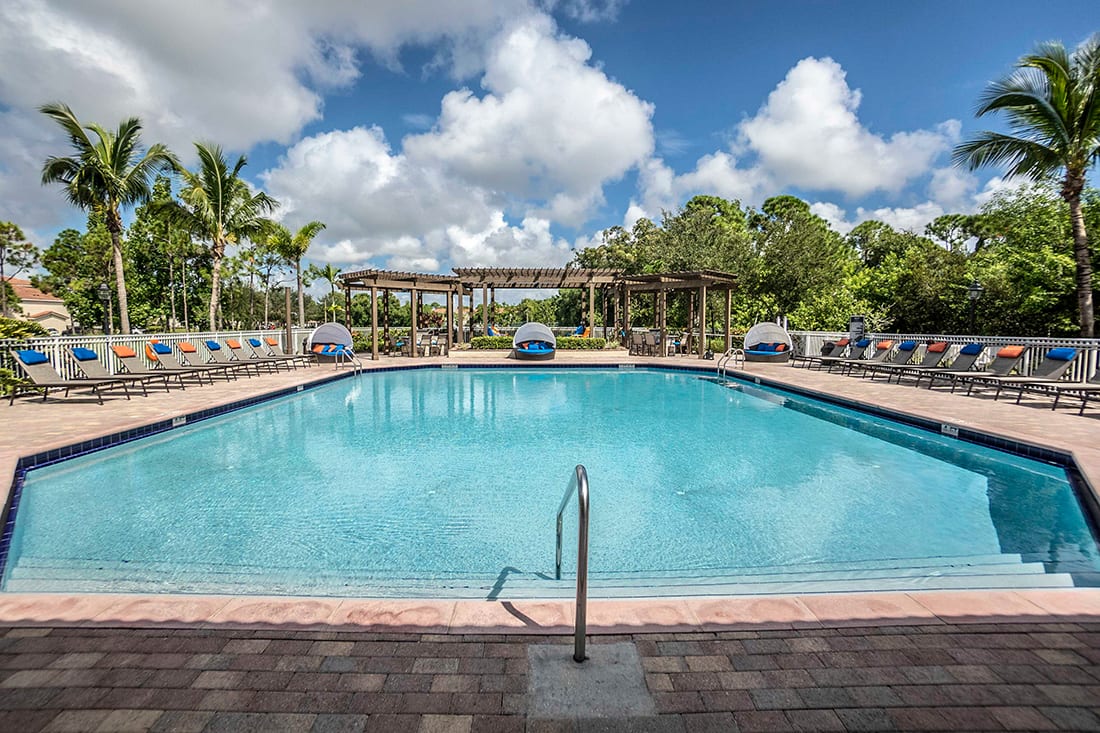 Arium Pine Lakes — image 2