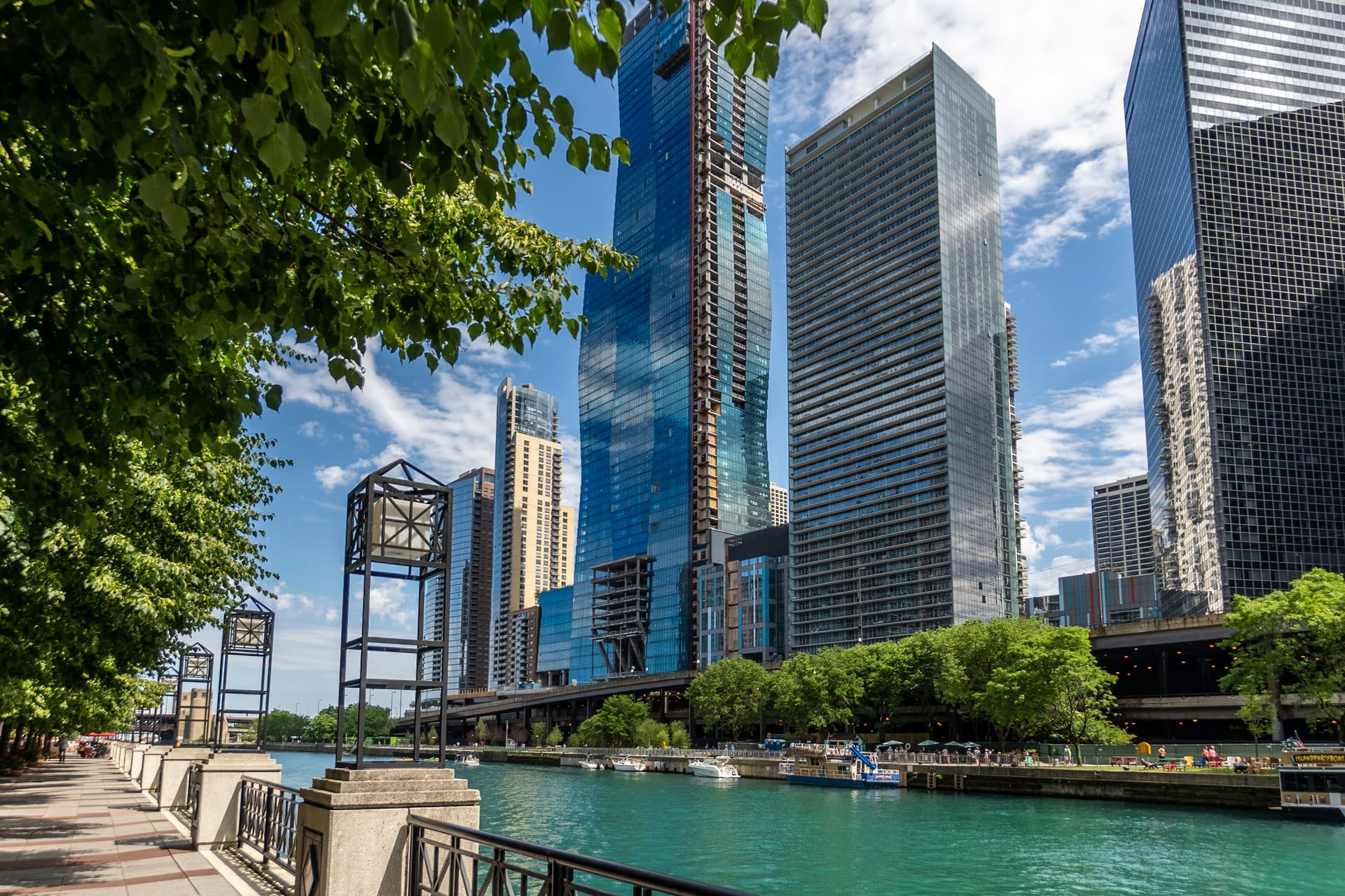 Coast at Lakeshore East — image 1