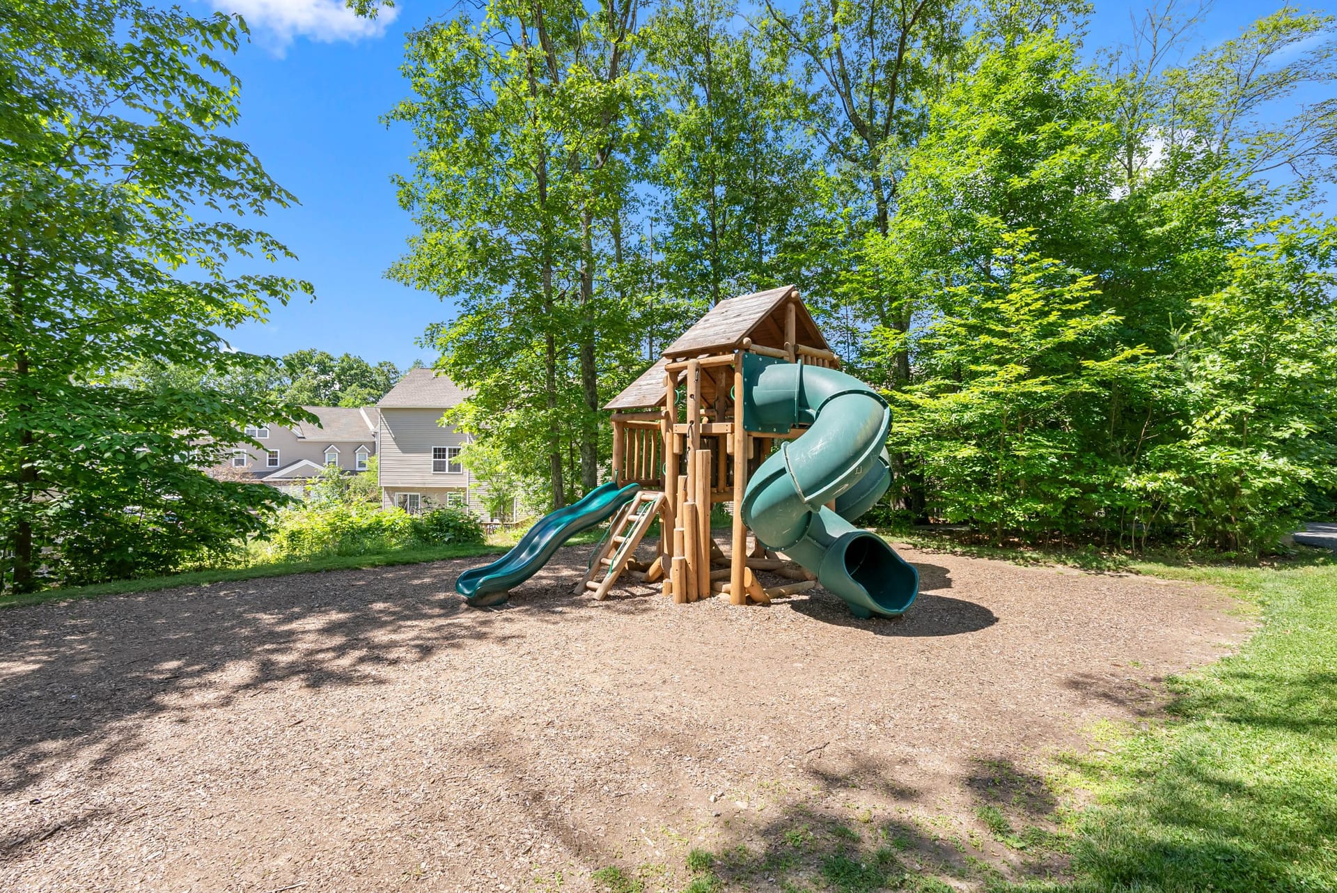 DREAM Mountain Hollow East Stroudsburg, PA — site context aerial photography by Delray Drones