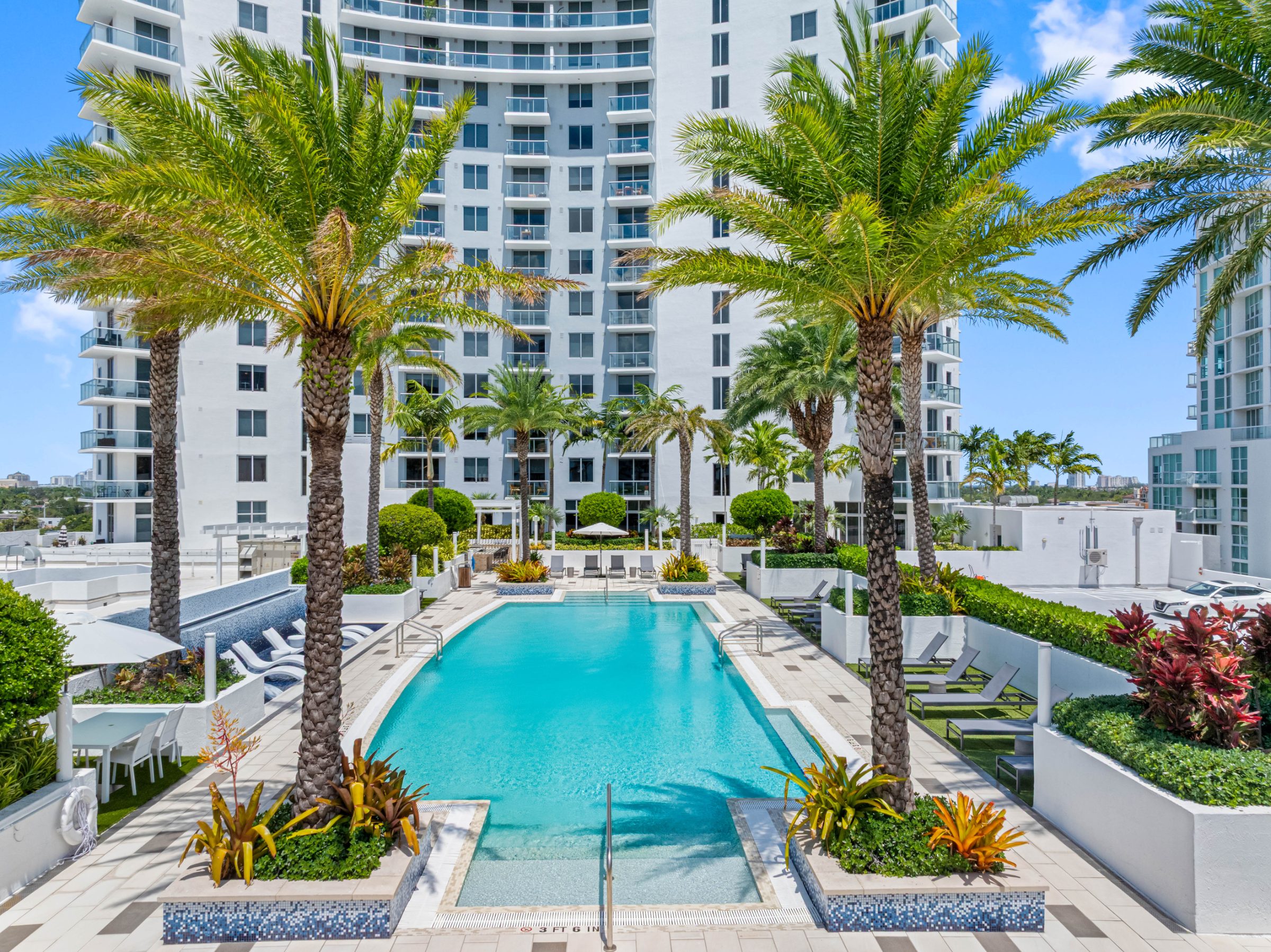 Laureat Fort Lauderdale, FL — lifestyle detail aerial photography by Delray Drones
