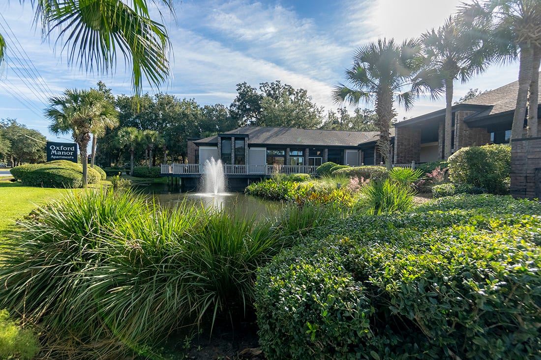 Oxford Manor — image 6