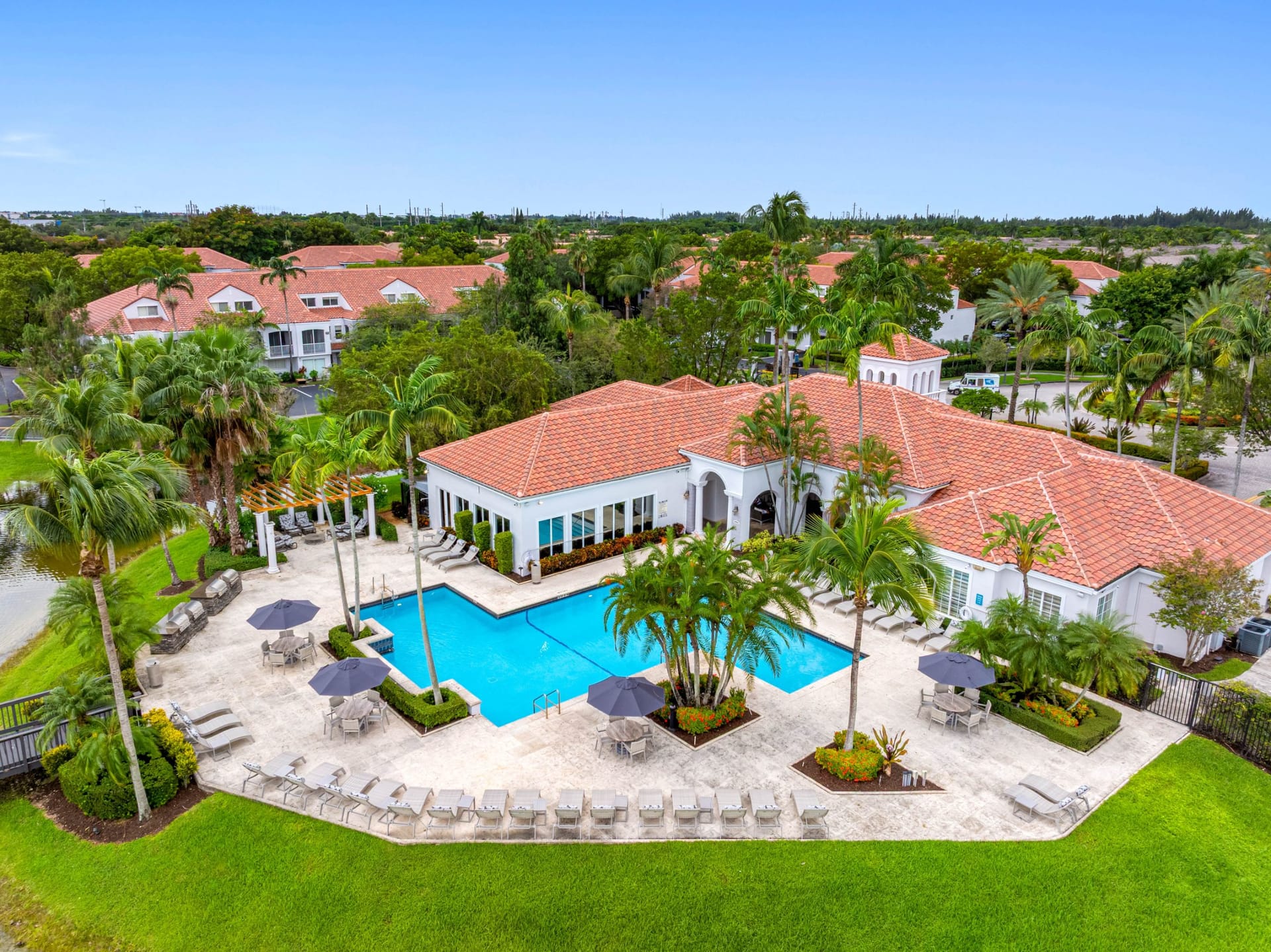 Palms Of Doral Doral, FL — building facade aerial photography by Delray Drones