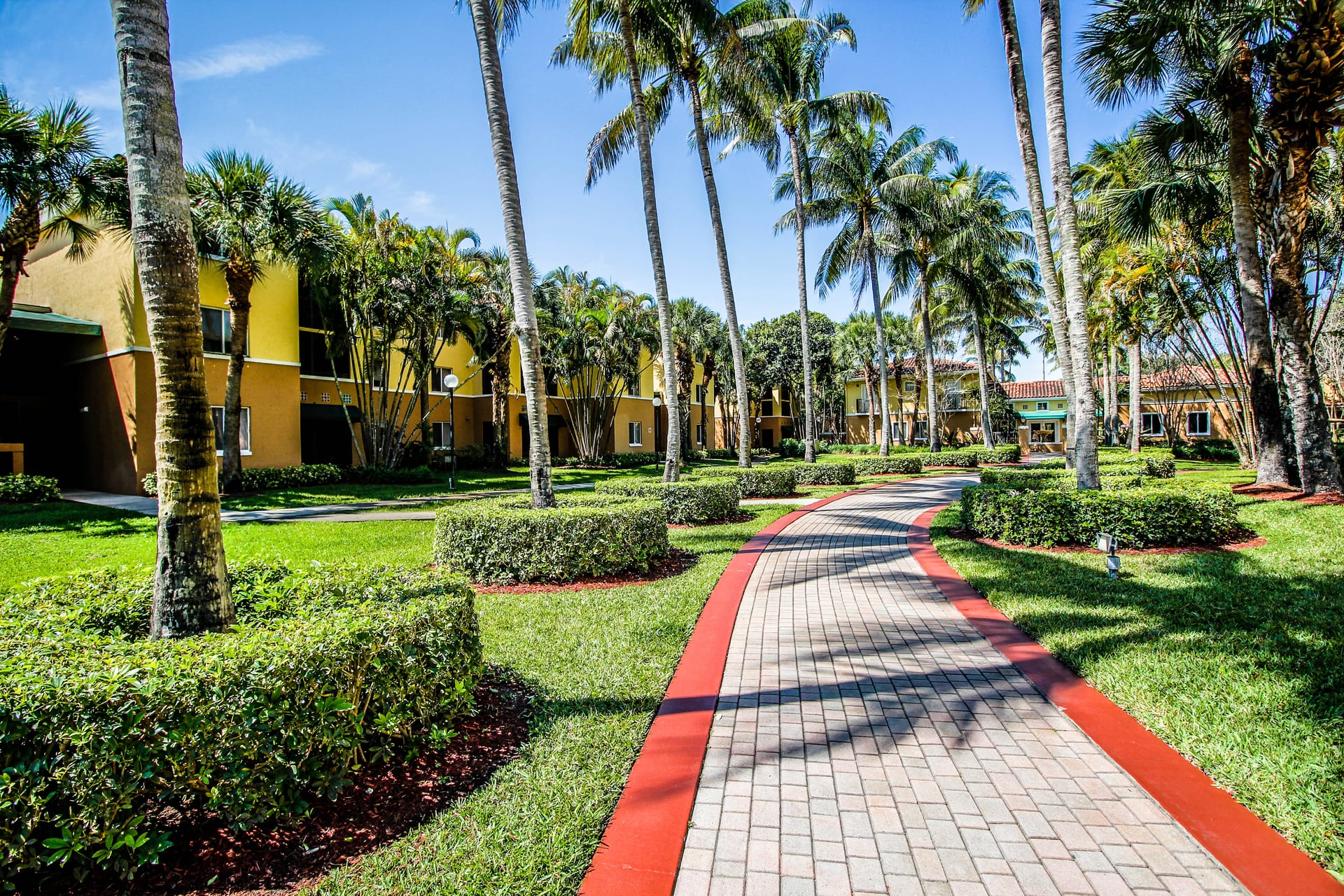 Promenade at Aventura — image 8