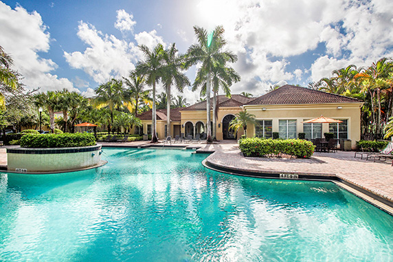 Promenade at Wyndham Lakes — Broward County, FL