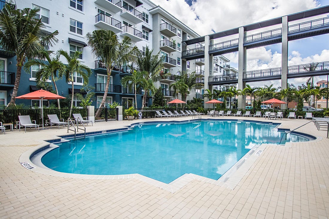 Santorini — image 1