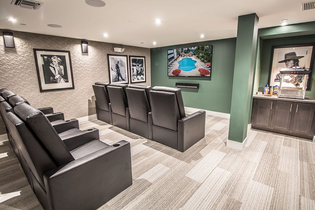 Santorini — image 4