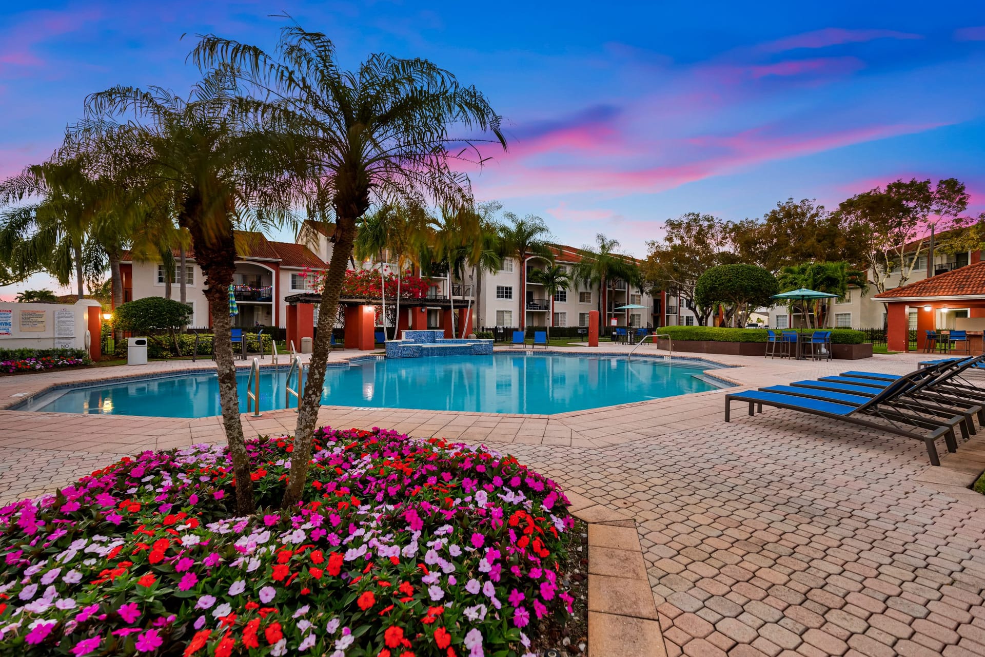 Sunset Gardens Miami, FL — amenity space aerial photography by Delray Drones