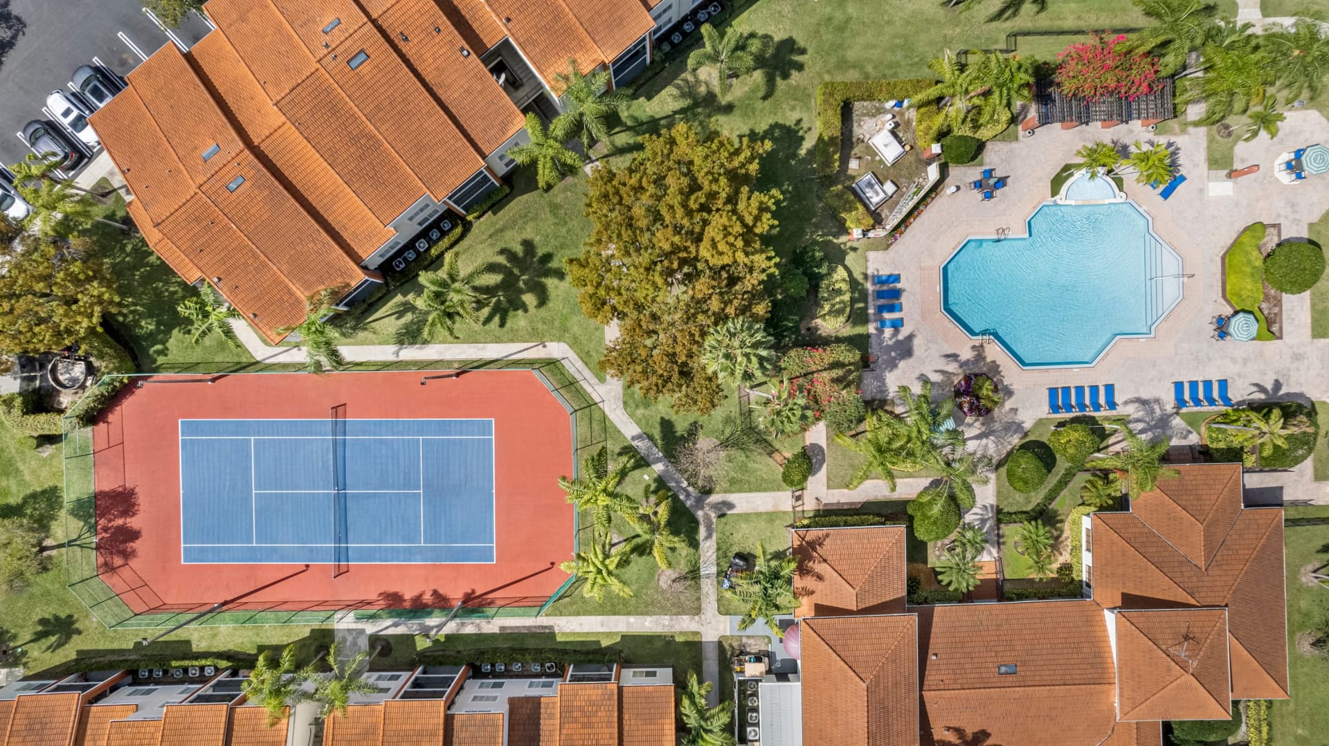 Sunset Gardens Miami, FL — rooftop and skyline aerial photography by Delray Drones