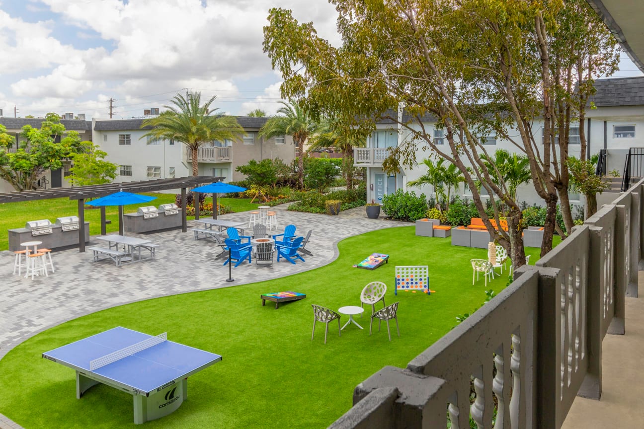 Vue on 67th — image 4